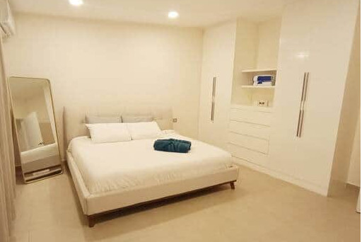 King Royal Villa 5 Room Vacation Rental 17